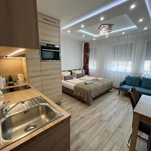 Studio met een King Size Bed